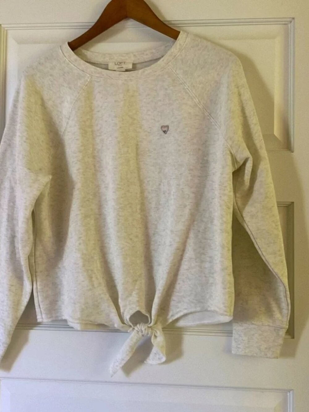 Loft Sweatshirt with heart size S